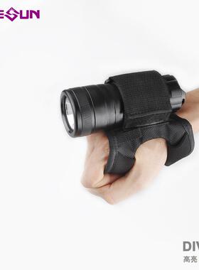 下厂家直供DIV潜0IAT3强光水潜水手电筒水摄影灯防水150米备用手