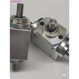 小型1HWF：1直T型十字向器径8角传动轴变速箱伞齿减速齿轮箱转换