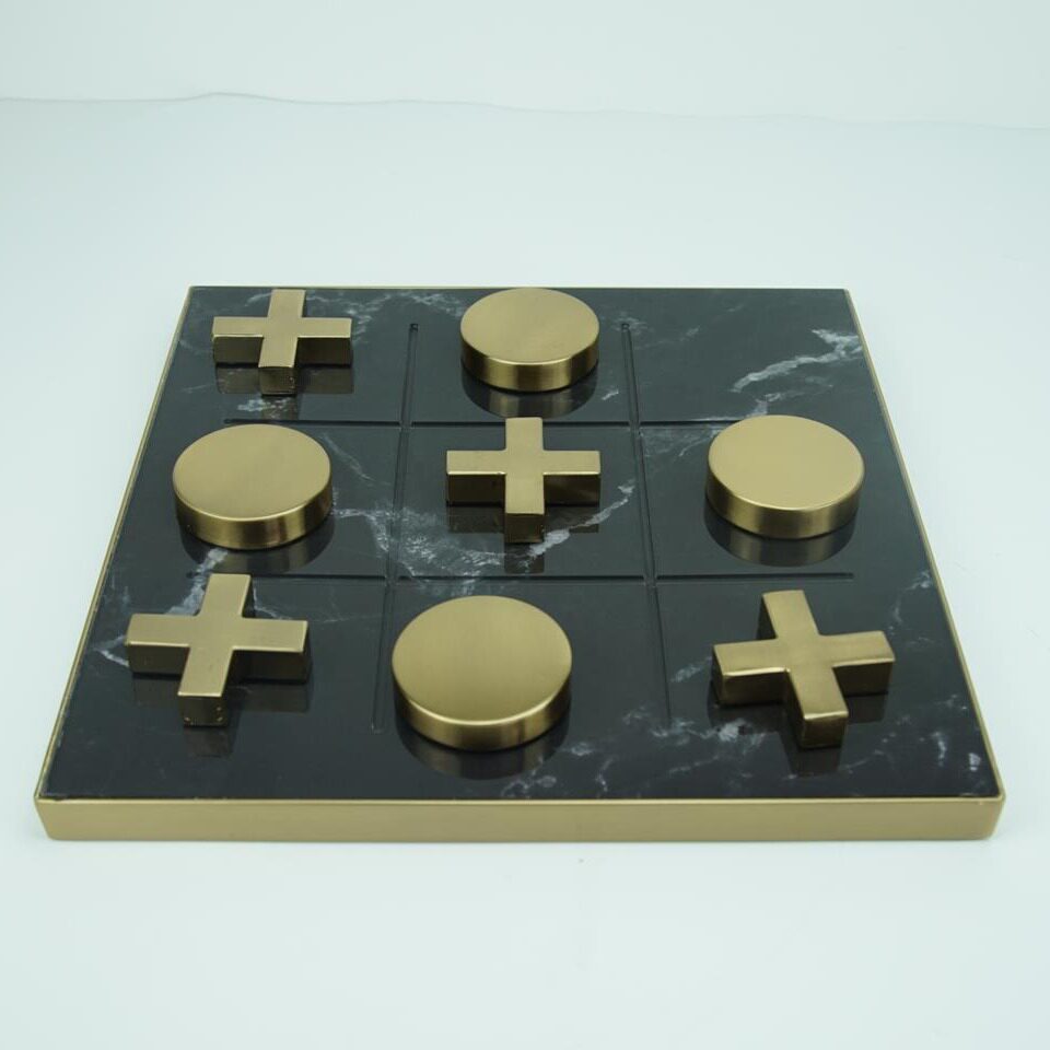 轻奢创意金属亚克力XO棋盘摆件