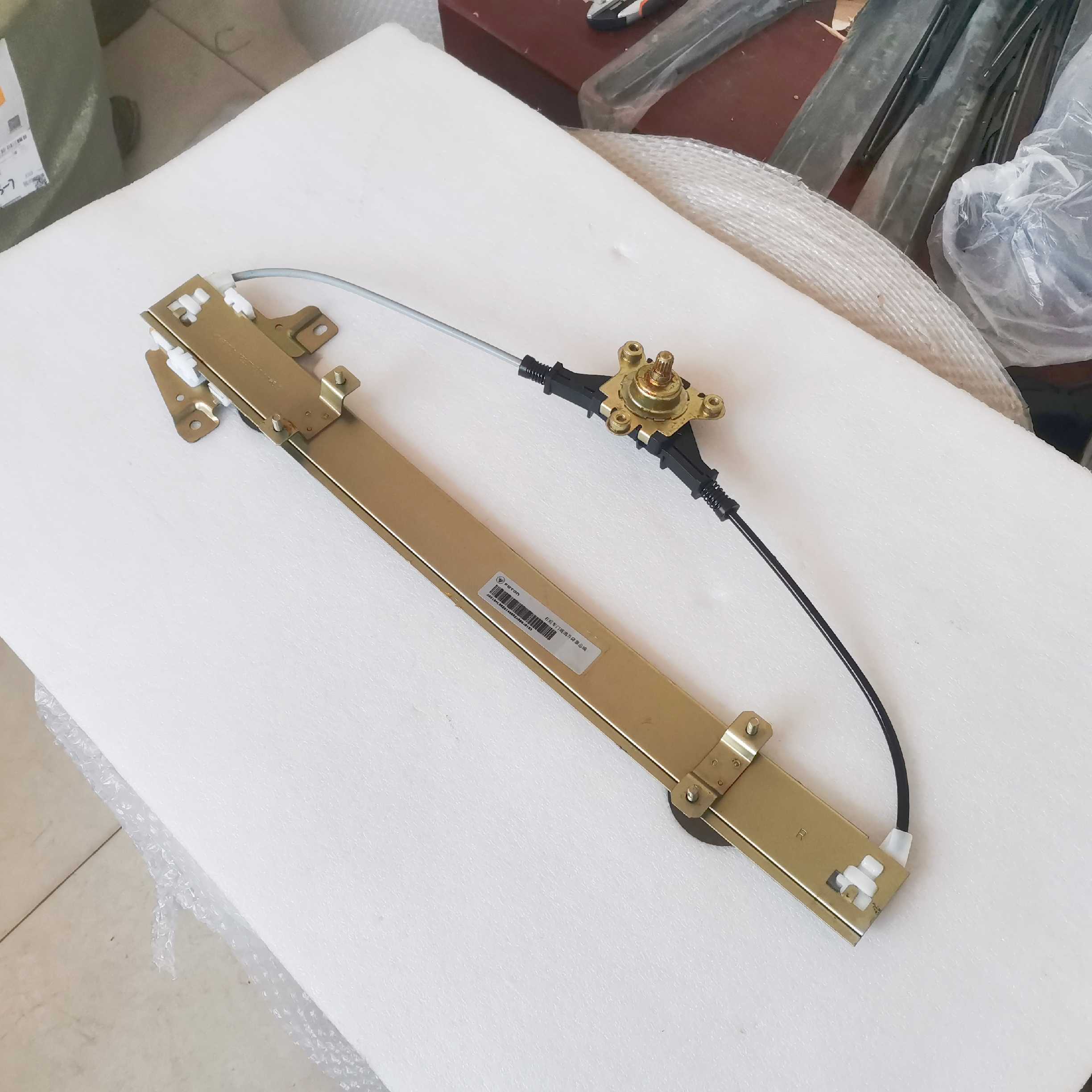 适用于福田原厂宝瑞K1康瑞K1KQ1K2KQ2后门玻璃升降器手摇机