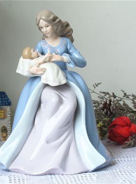 外贸出口西班牙雅致高温陶瓷人物手工彩绘捏花温情母子时光摆件