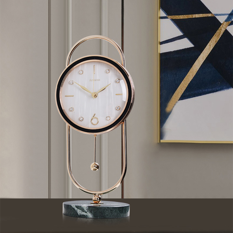 轻奢台式钟表座钟家用时尚客厅简约欧式电视柜摆件时钟静音石英钟