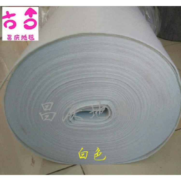 西式婚礼白色T台地毯 可裁切经济款化纤一次性地毯 加厚耐磨客厅