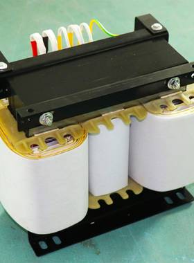 厂家直销 三相变单相变压器 15kva-100KVA  三相440V转单相220V