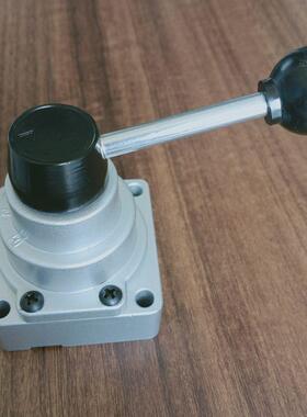 Q2SR2-L8Q34SR-L8M气缸QGBZ1GJV225-200-T4QGB4Z125-100-MT4山东