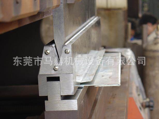 段差折弯模、双折边折弯模具组合、压平模