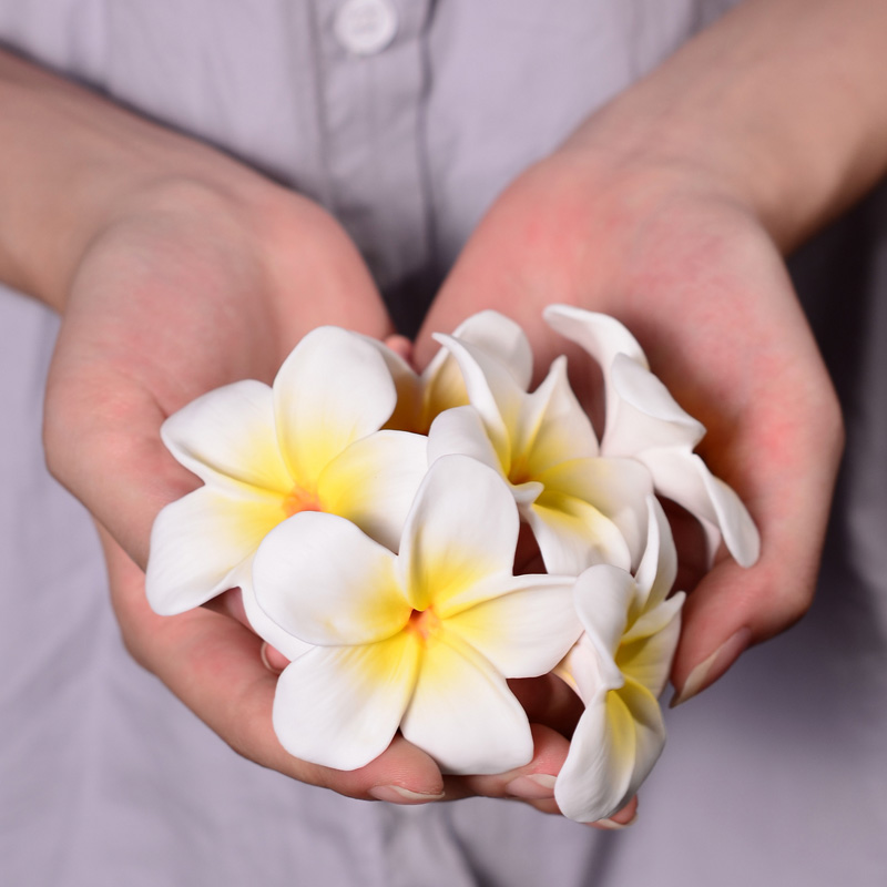 成竹茶器 潮州鸡蛋花手捏花 纯手工陶瓷花 香插茶宠摆件 精品香插