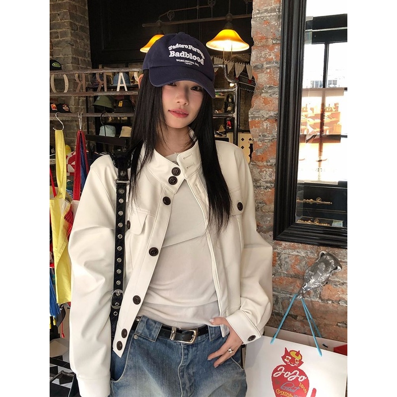 白色休闲百搭显瘦皮衣立领春秋季新款小众设计女款外套短外套