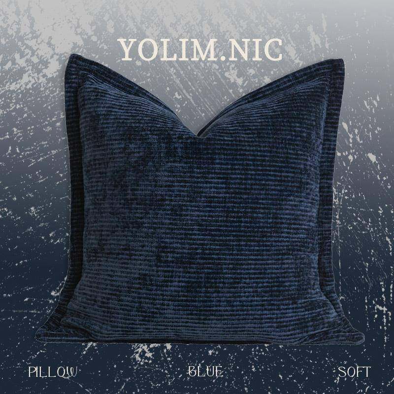 现代简约家用客厅民宿样板间搭配沙发靠枕深蓝色雪尼条纹抱枕腰枕,电子元器件市场,其它元器件,淘宝优惠券,粉丝福利购,淘宝优惠卷