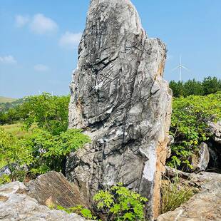 大型景石头村口石路口风水原石刻字OKR园观林景观自然门造牌公园