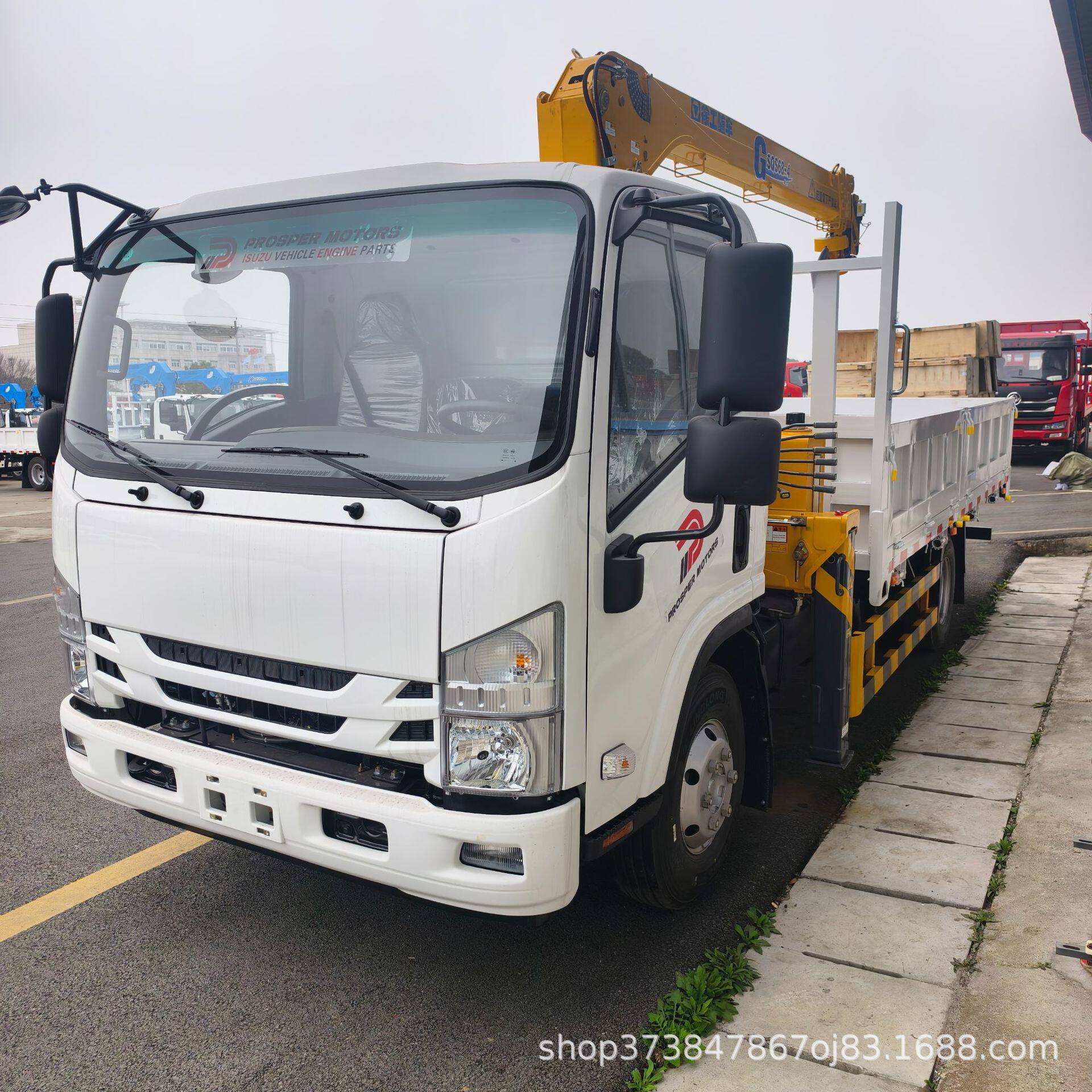 随车起重运输车五十铃KV100左右舵ISUZU加厚花纹厢报关齐全