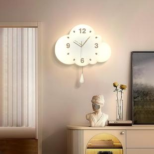 奶风云朵家摇摆静音挂钟厅客厅用创意时钟挂墙餐装 饰WIE挂表壁画
