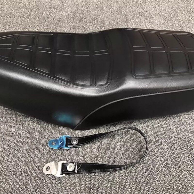 使用钱江金太子QJ125-6K/6V座包坐凳总成坐凳座垫