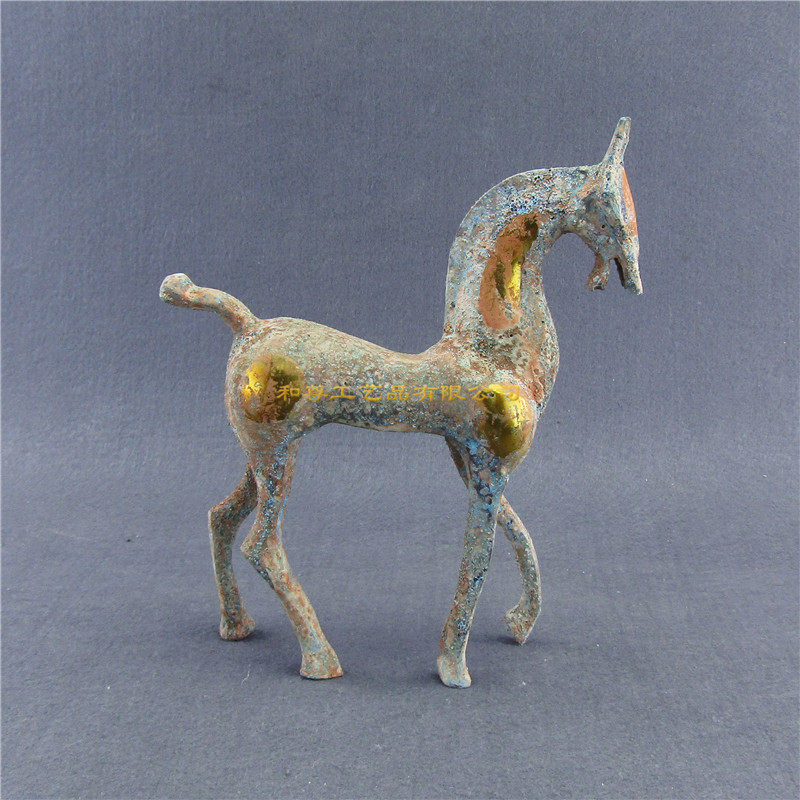 鎏金汉代马仿古青铜器工艺品摆件古玩收藏送朋友礼品放博古架装饰