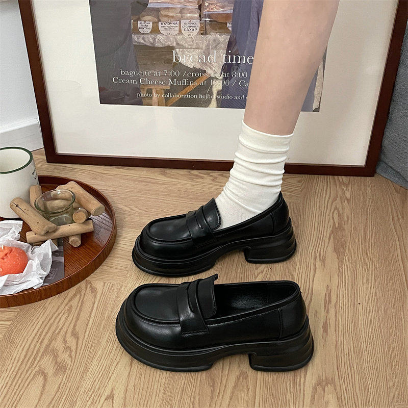黑色英伦风小皮鞋女春秋2