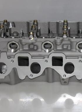 供应优质ZD30缸盖总成908506 11039-VC101 11039-VC10A