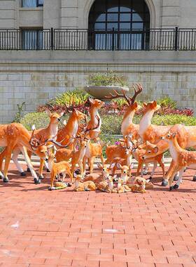 地仿真大型梅花鹿摆AVI件装户外玻璃动物雕塑园林景观公钢园绿房