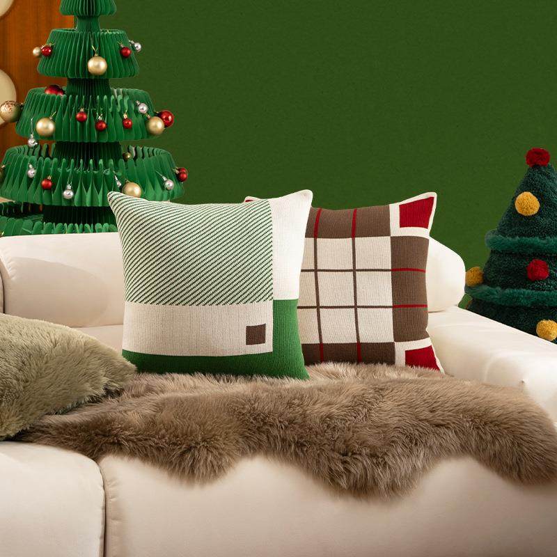 抱枕圣诞氛围感沙发客厅主题装饰红色格子靠垫床头靠枕方形护腰靠