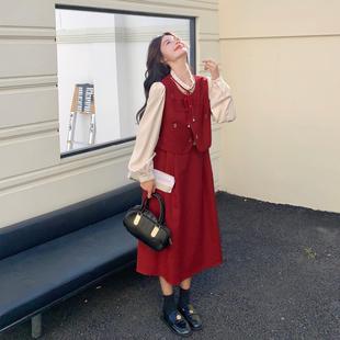 俏皮活泼假两件撞色拼接红色连衣裙女春秋2025新款显瘦巨好看裙子