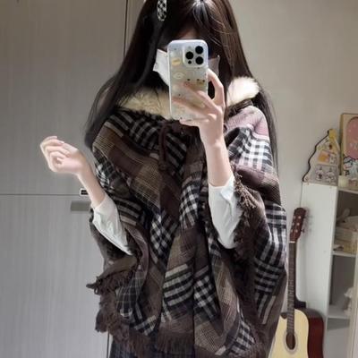 复古棕色格纹连帽斗篷外套女秋冬季2025新款高级感设计感小众上衣