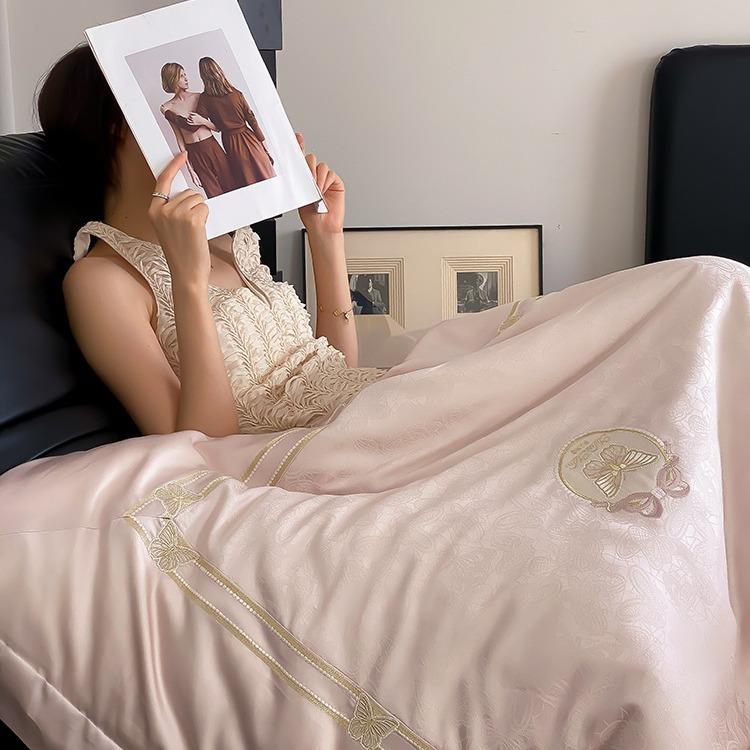 1少女心超柔天丝棉四件套高端刺绣蝴蝶宽边被套床单1.8m床上用品