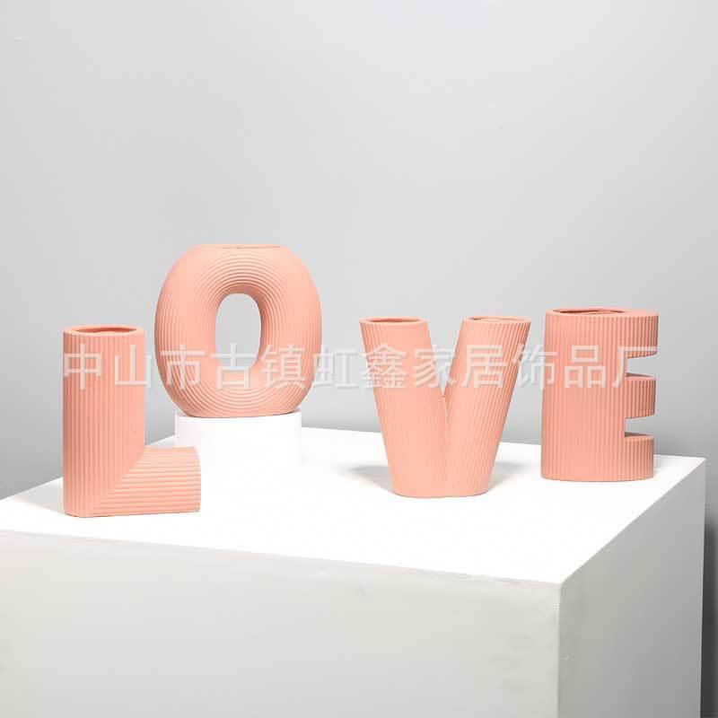摆件花器LOVE造型创意家居样板房酒店民宿儿童房婚房装饰品