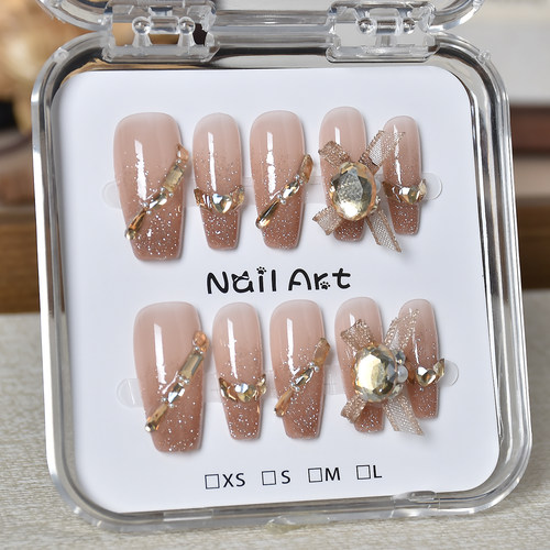 新娘穿戴甲长款2026新款指甲贴片孕妇可用穿戴美甲甲片拍婚纱照