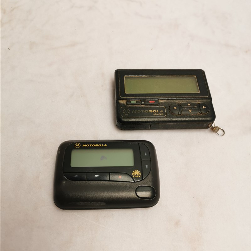 民俗老物件老式电话机手摇拨号拨盘磁石电话古董传呼机大哥大BB机