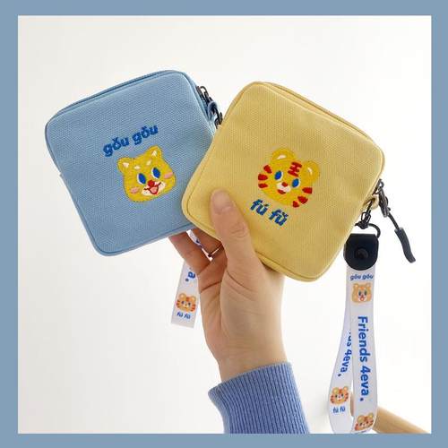 新款创意卡通可爱布艺零钱包帆布迷你方形口袋硬币儿童钱包女