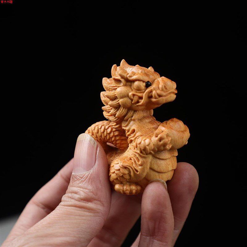 黄杨木龙年把件创意雕刻工艺品摆饰文玩把玩手把可爱生肖动物摆件