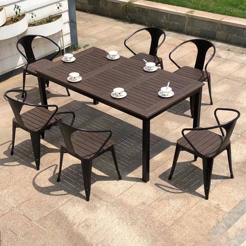 咖啡奶茶店桌椅商用铁皮椅酒店室外塑木餐桌露天餐厅庭院户外家具