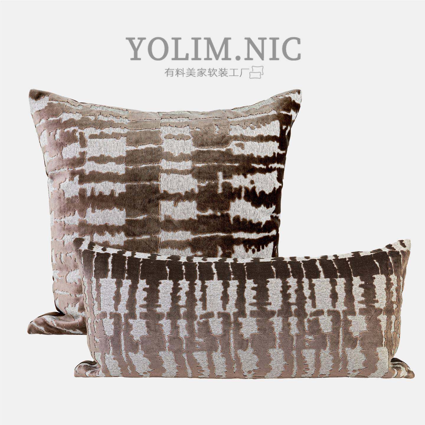 现代简约棕咖色浮雕割绒抱枕靠垫轻奢别墅样板房沙发靠枕方枕腰枕