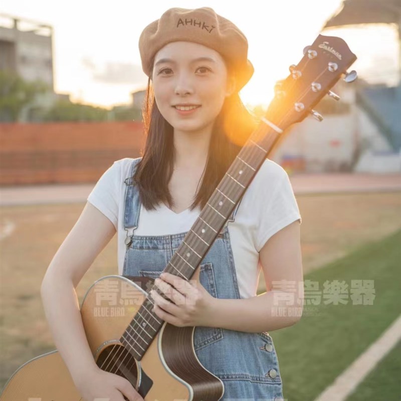 Estmn伊斯特曼全单民谣指弹电箱吉他C2/222/8/22/E1D/OM