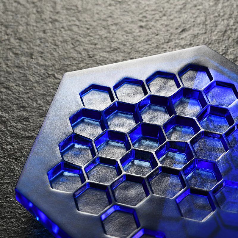 威弗列德新款琉璃奖牌奖盘定制活动颁奖纪念品团队协作蜂巢奖杯
