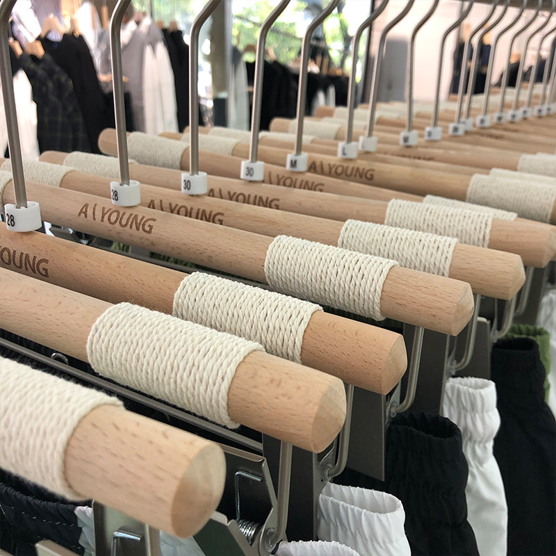 服装店专用高档绑绳榉木衣撑防滑无痕实木裤夹子宽肩男装木质衣架