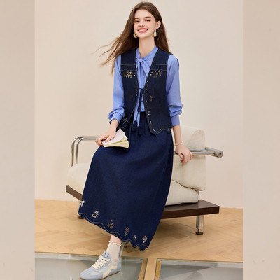 【大粒儿专享】&白鹿语时尚休闲设计感立领落肩女上衣BL20168