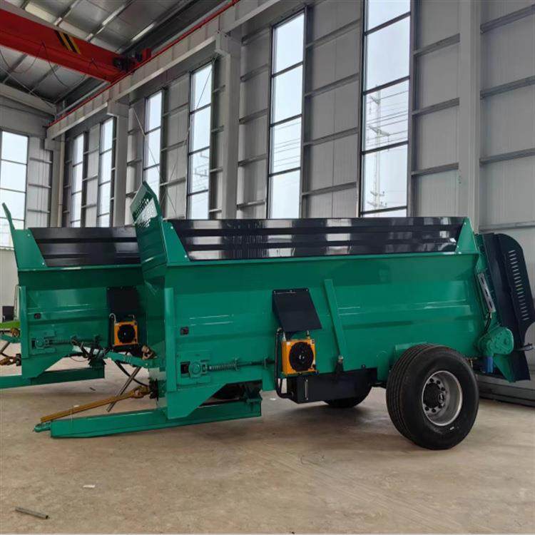 12方竖式蛟龙撒粪车 鸡粪鸭粪干湿施肥机 28马力柴油抛粪机,电子元器件市场,其它元器件,淘宝优惠券,粉丝福利购,淘宝优惠卷