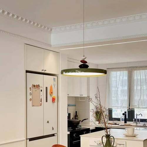 全光谱护眼式饭厅灯餐法桌灯卧灯室餐厅吊灯奶油风817新主款飞碟