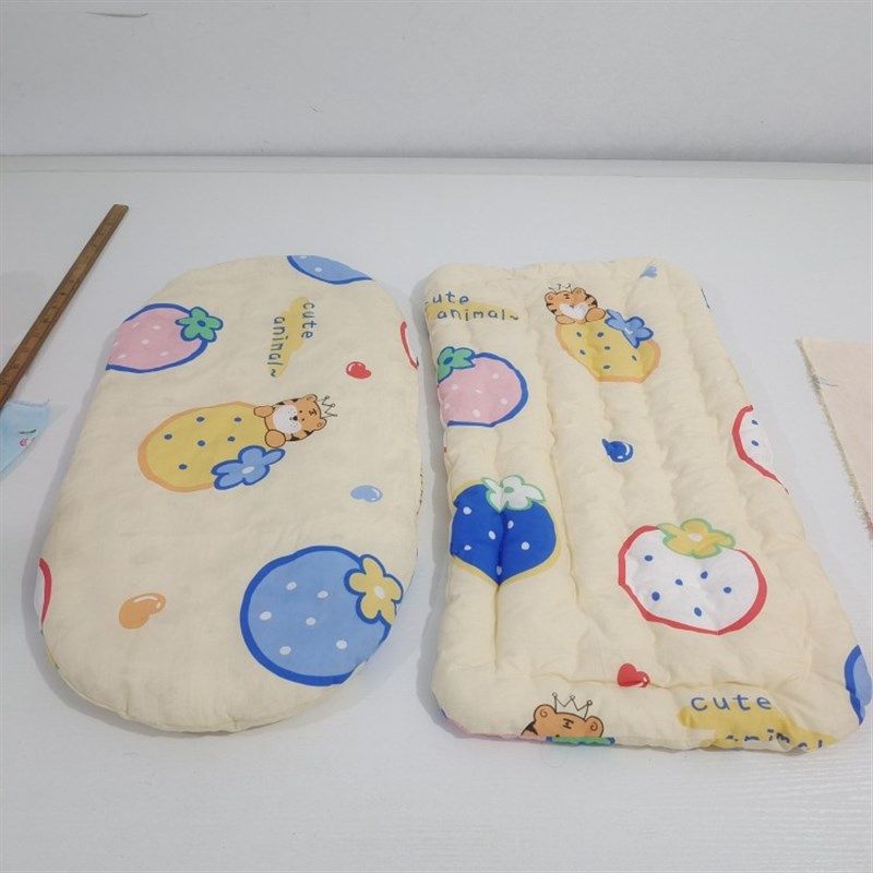 定做椭圆形萌宠猫咪泰迪推车棉花褥子尿垫垫子33*66厘米围挡30*73