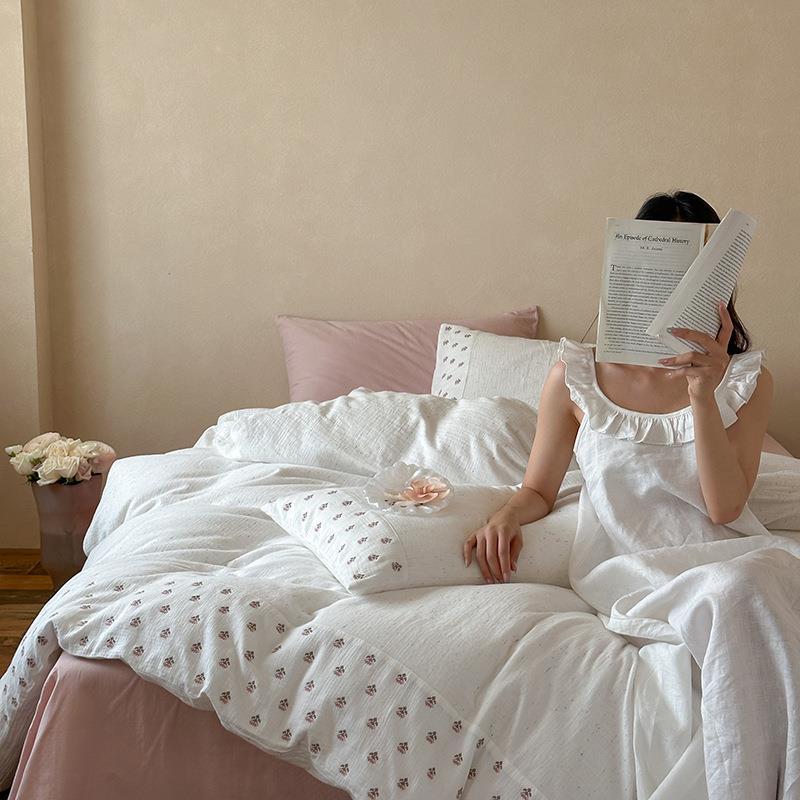 泰兰德 |少女心绉布彩点双层纱四件套十字绣全棉轻奢被套床上用品