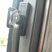 铝合金窗锁保险月牙锁双向可调左右推拉塑钢门窗防盗锁扣