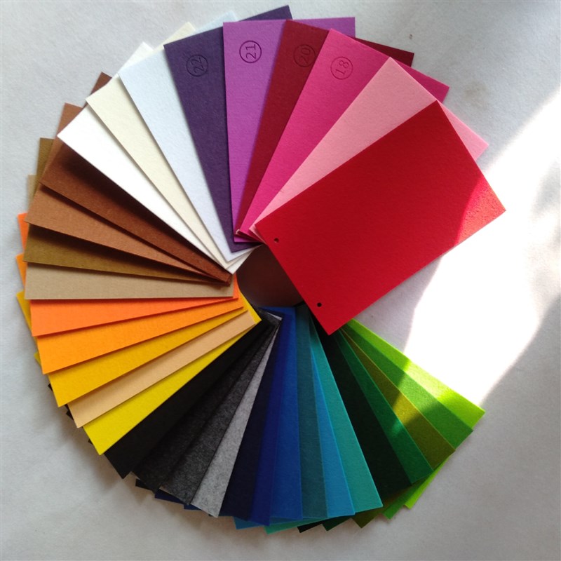 彩色化纤毛毡装饰材料背胶毛毡布 DIV自粘不织布墙贴环创不织布