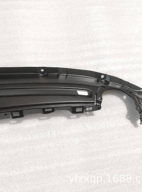 广汽日野70仪表台面板嵌板55302-PE011SS2P0FS20P11CH700/SS2PINO