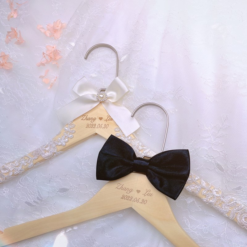 定制结婚衣架一对新娘婚纱蕾丝衣撑婚礼实木衣挂手工喜架拍摄道具