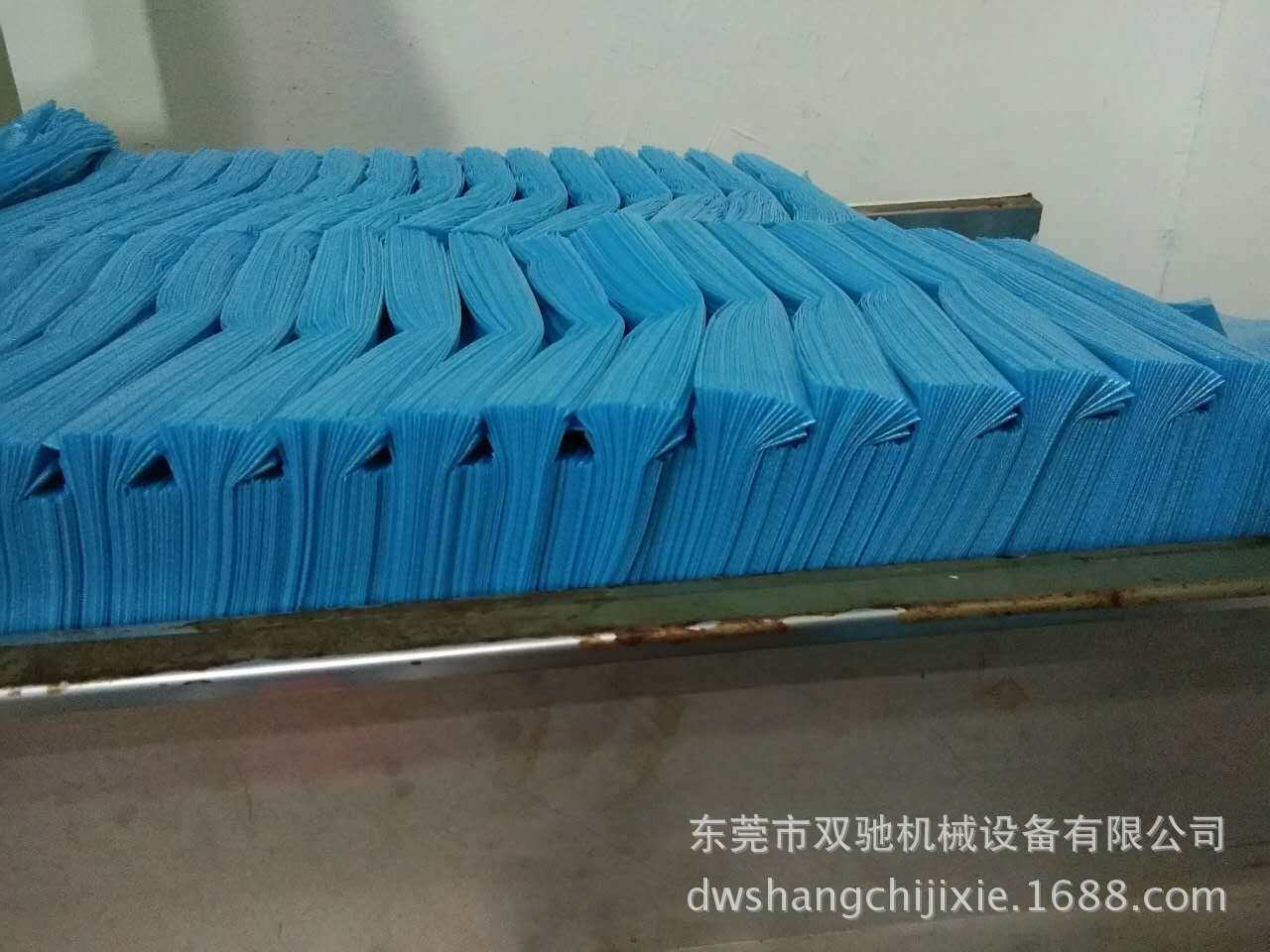 厂家生产折叠机 无纺布腹膜折叠机 无纺布多功能折叠机