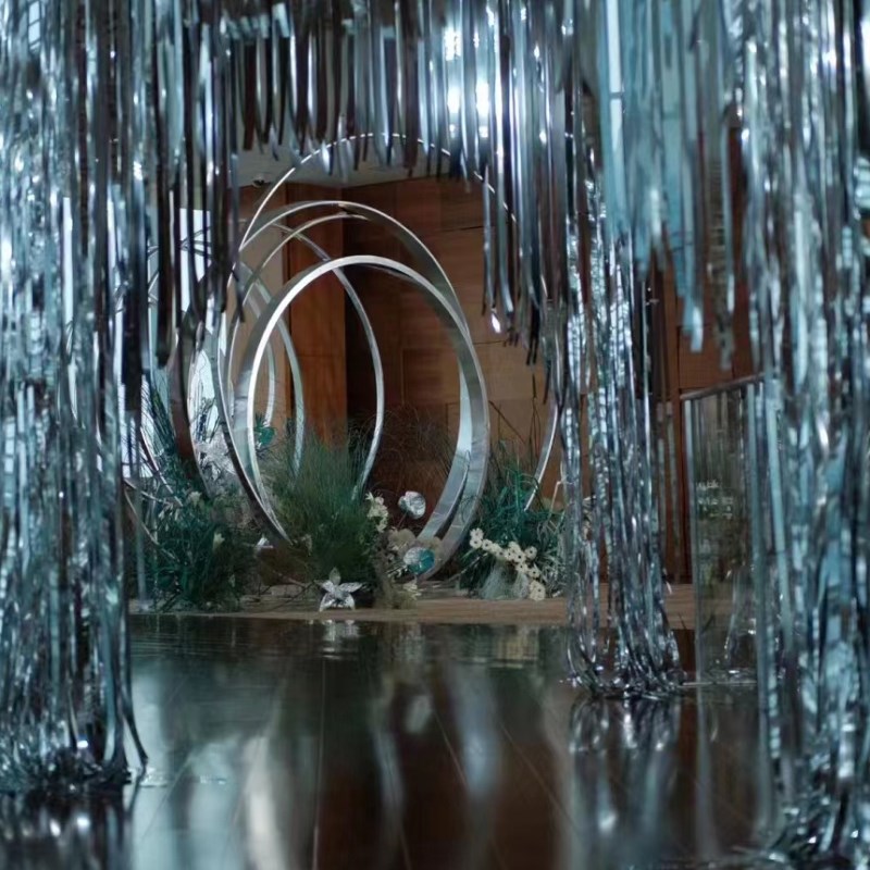 镜面银色波光粼粼婚礼流光DIY材料素材雨丝帘效果2023新道具布置