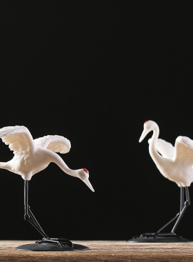 仿真仙鹤摆件丹顶鹤陶瓷动物创意客厅流水假山水池景观造景装饰品