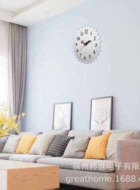 创意金属OZE钟带锯片表挂盘手锯和锤指针客性厅静音钟圆表简约个