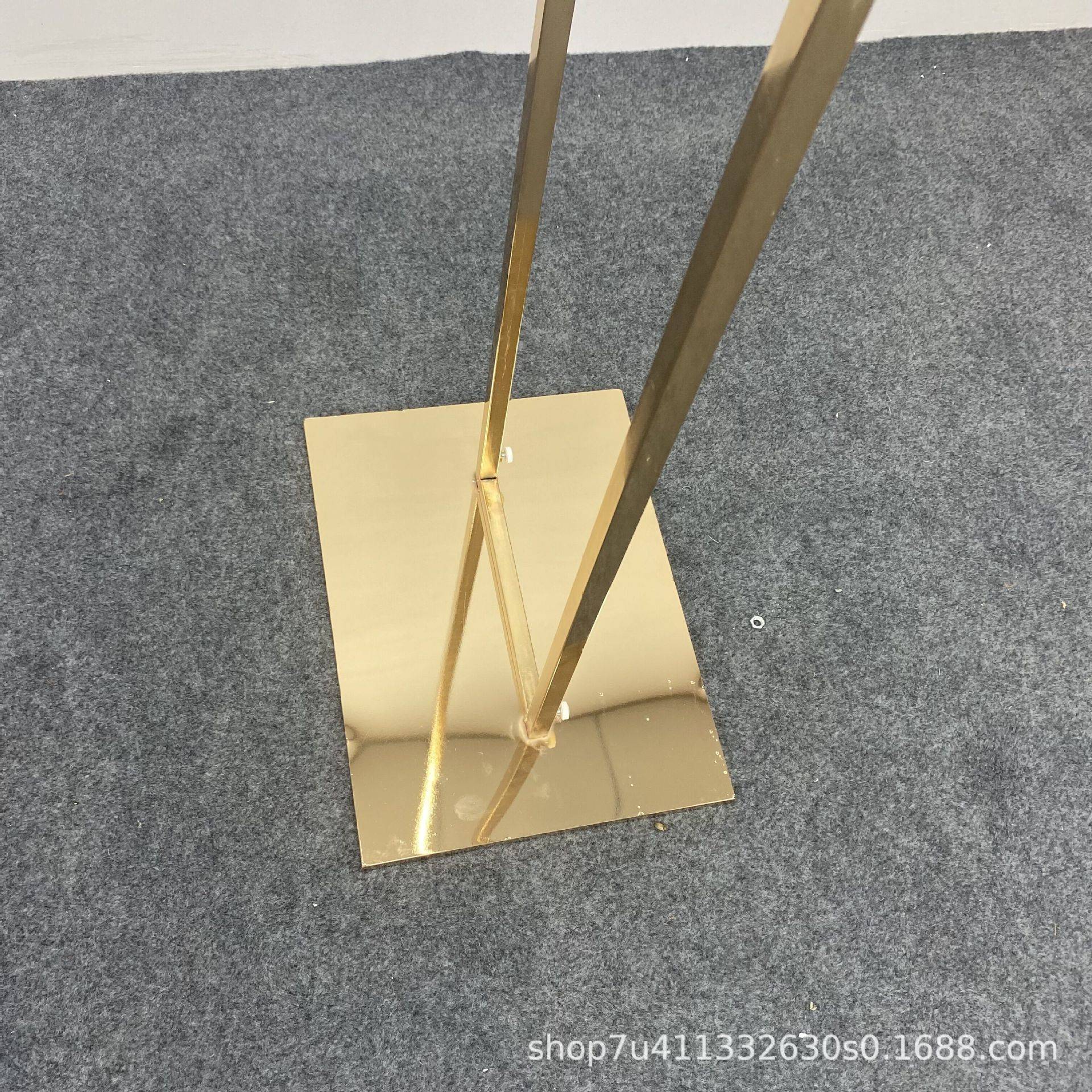 婚庆道具铁艺屏风方形双杆门型拱门户外婚礼场景布置仿真绢花架子