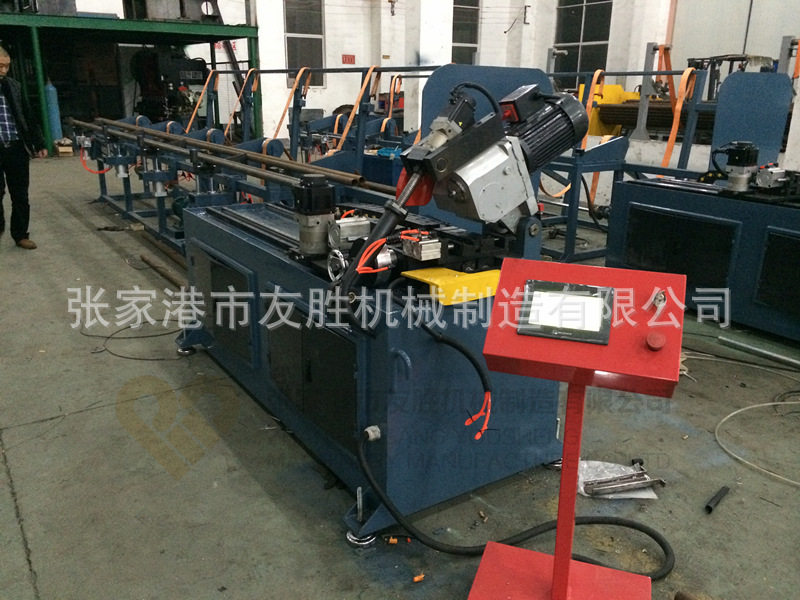 张家港全自动上料金属切管机数控切管机钢管切割机无毛刺切管机